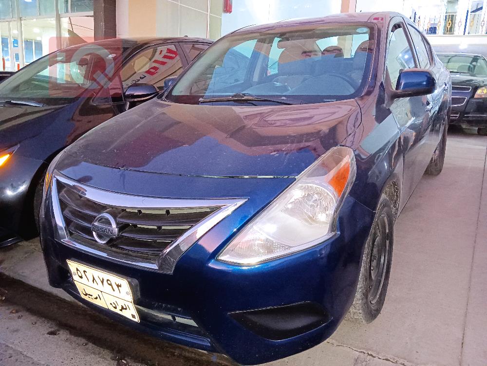 Nissan Versa